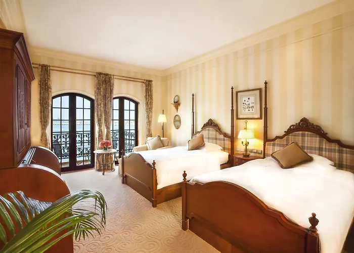 Hotel Rocks 4*
